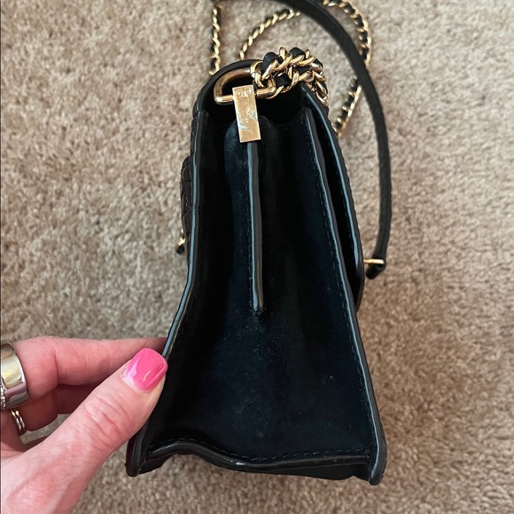 Tory Burch Croc Embossed Shoulder/Crossbody Purse - Picture 6 of 15